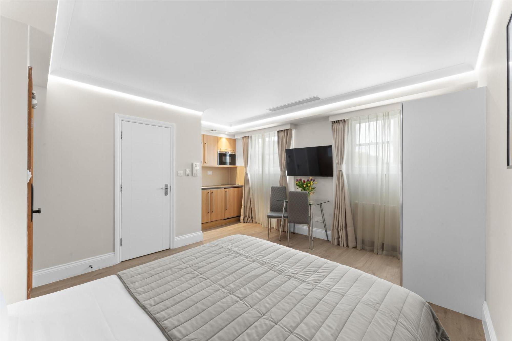 Cleveland Residences Russell Square Лондон Экстерьер фото